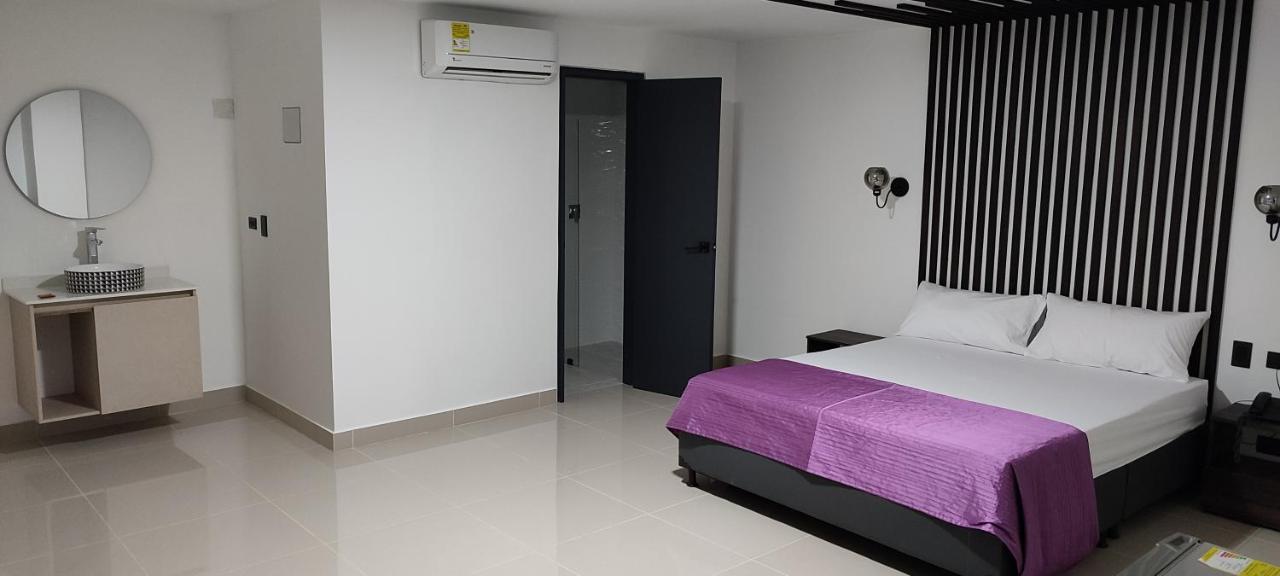 Hotel Ofix * Medellín