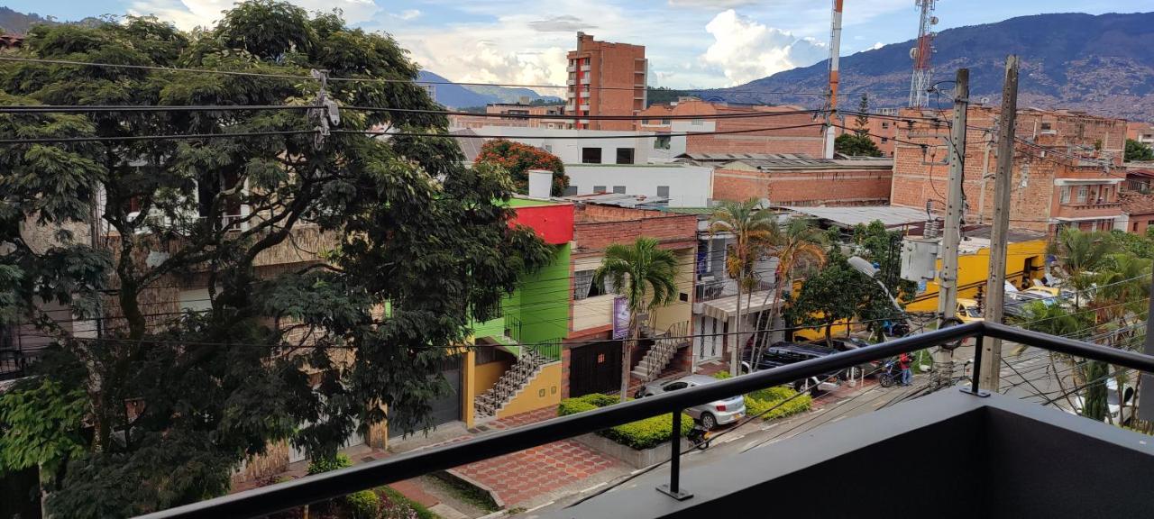 Hotel Ofix * Medellín