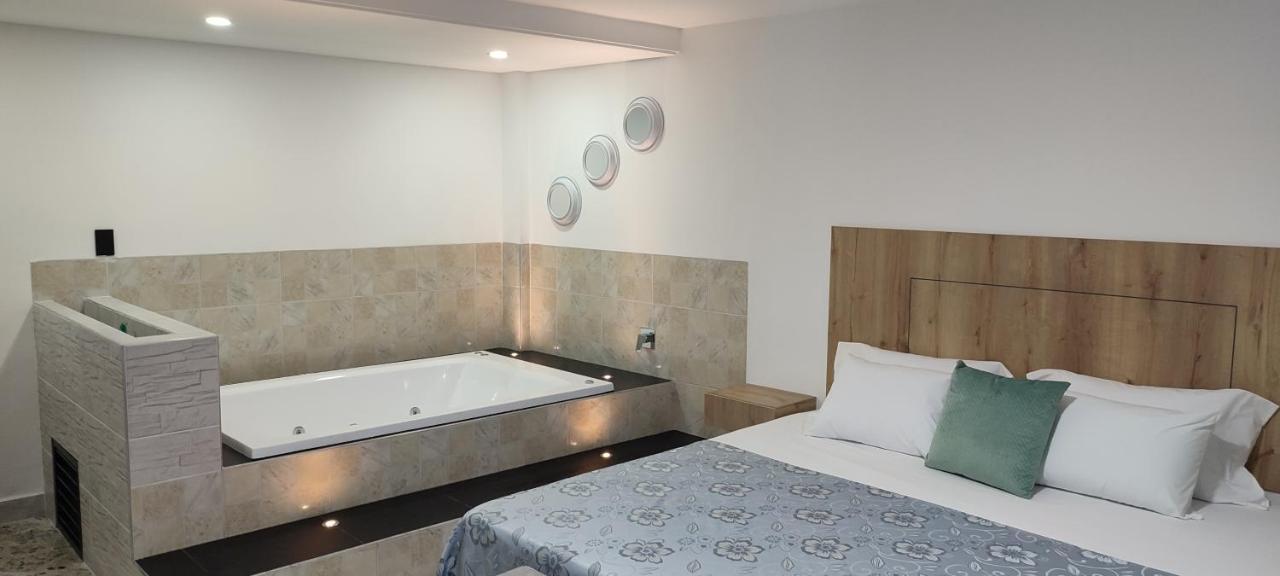 Hotel Hotel Ofix