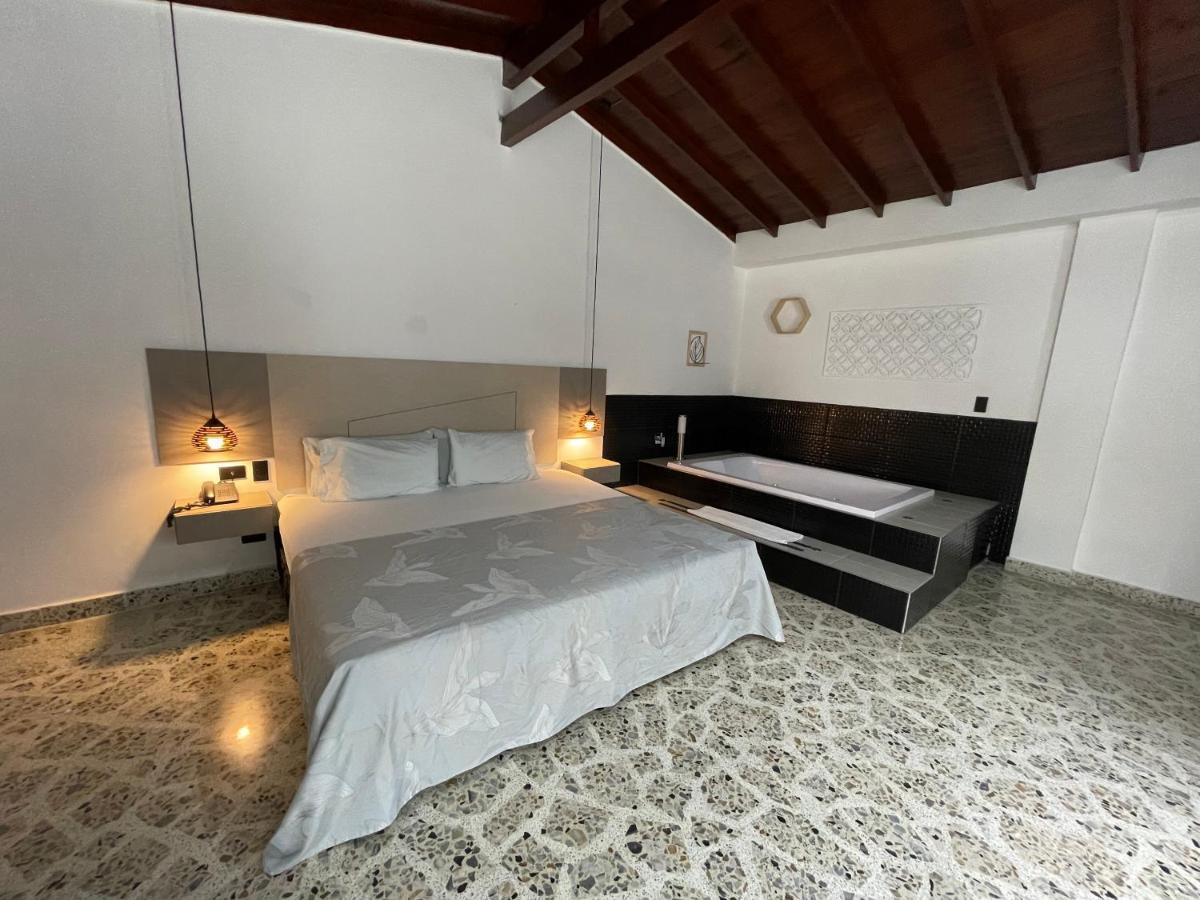 Hotel Ofix